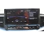 Kia Xceed 1.5 T-GDi GT-Line First Edition , Trekhaak, Navi, Camera, Clima, Adap-Cruise, Stoel/Stuur Verwarming, Panoramadak, Apple Carplay, Android Auto, LMV 18 Inch, PDC, LKA, Bluetooth