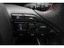 Toyota Yaris 1.5 Hybrid 130 GR Sport | Panoramadak | Navigatie | Dodehoek detectie | JBL | Stoel-/stuurverwarming | Parkeersensoren voor/achter | Apple Carplay / Android Auto | 18 inch