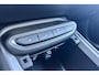 Jeep Avenger Longitude 54 kWh | Nieuw! | Navigatie | Camera | LED | Adapt. Cruise | Draadloze telefoonlader | LMV 17 inch