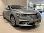 Renault Talisman Estate 1.8 TCe Intens 224 PK | Automaat | Lederen Bekleding | Digital Cockpit | Stoelkoeling | Stoelverwarming | Achteruitrijcamera | LED Verlichting | DAB Radio | Lane Assist | Rijmodus | Sfeerverlichting | Getinte Ruiten | Cruise Control | Navigatie |