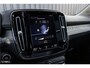 Volvo XC40 1.5 T3 Inscription | Adaptieve cruise | Panorama dak | Zwenkbare trekhaak | Harman Kardon |