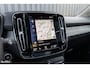 Volvo XC40 1.5 T3 Inscription | Adaptieve cruise | Panorama dak | Zwenkbare trekhaak | Harman Kardon |