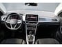 Volkswagen T-Roc 1.5 TSI Style 150pk - Ergostoel - LED - Navi - Camera - Stoelverwarming - Trekhaak - Rijklaar