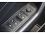 Volkswagen T-Roc 1.5 TSI Style 150pk - Ergostoel - LED - Navi - Camera - Stoelverwarming - Trekhaak - Rijklaar