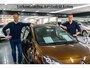 Nissan Micra 1.2 DIG-S 100pk ELLE | NL-auto | Luxe! | 1.2 100pk! | Pano dak | Navigatie | Cruise control | Climate control | Elek. ramen | Parkeersensoren | Afneembare trekhaak! |