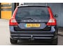 Volvo V70 2.5T Momentum Leer/Parkeersensor/Trekhaak afneembaar/Apk 03-2026