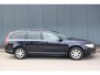 Volvo V70 2.5T Momentum Leer/Parkeersensor/Trekhaak afneembaar/Apk 03-2026
