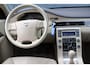 Volvo V70 2.5T Momentum Leer/Parkeersensor/Trekhaak afneembaar/Apk 03-2026