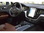 Volvo XC60 2.0 T8 AWD Mom Pro met Pano/Leer/Led/Stoelverwarmi