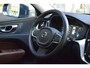 Volvo XC60 2.0 T8 AWD Mom Pro met Pano/Leer/Led/Stoelverwarmi