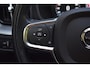 Volvo XC60 2.0 T8 AWD Momentum Pro met Pano