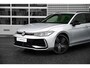 Volkswagen Passat 1.5 eTSI 150pk R-Line Edition | 'App-Connect' draadloze smartphone integratie | Afstandscontrolesysteem (Front Assist) | Automatische afstandsregeling (Adaptive Cruise Control)
