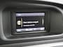 Volvo V40 2.0T Dual-Ecc Pdc 16" Licht-Regensensor Cruise Bluetooth Momentum Autonomous Emergency Braking Brake Assist System Privacy Glas Isofix  1500kg Trekvermogen! hoofdsteunen anti-whiplash Bots herkenning systeem EURO6