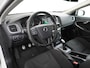 Volvo V40 2.0T Dual-Ecc Pdc 16" Licht-Regensensor Cruise Bluetooth Momentum Autonomous Emergency Braking Brake Assist System Privacy Glas Isofix  1500kg Trekvermogen! hoofdsteunen anti-whiplash Bots herkenning systeem EURO6