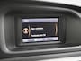 Volvo V40 2.0T Dual-Ecc Pdc 16" Licht-Regensensor Cruise Bluetooth Momentum Autonomous Emergency Braking Brake Assist System Privacy Glas Isofix  1500kg Trekvermogen! hoofdsteunen anti-whiplash Bots herkenning systeem EURO6