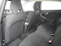 Volvo V40 2.0T Dual-Ecc Pdc 16" Licht-Regensensor Cruise Bluetooth Momentum Autonomous Emergency Braking Brake Assist System Privacy Glas Isofix  1500kg Trekvermogen! hoofdsteunen anti-whiplash Bots herkenning systeem EURO6