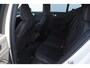 Volvo XC40 B4 211PK Automaat Plus Dark / Adaptive cruise control / Elektrische stoelen / Harman Kardon audio / Pilot assist / BLIS / Stoel en stuur verwarming / Elektrische achterklep / Parkeersensoren met camera / Google infotainment
