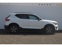 Volvo XC40 B4 211PK Automaat Plus Dark / Adaptive cruise control / Elektrische stoelen / Harman Kardon audio / Pilot assist / BLIS / Stoel en stuur verwarming / Elektrische achterklep / Parkeersensoren met camera / Google infotainment