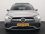 Mercedes-Benz GLA 250 e AMG Line Plug in Hybrid 218pk Dealer O.H | PHEV | Trekhaak af Fabriek | Panodak | Head Up| Adaptive Cruise | Apple Carplay | 360 camera | Sfeerverlichting | Lederen Sportstoelen Verwarmd | Widescreen Display | Navigatie | DAB |