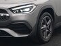 Mercedes-Benz GLA 250 e AMG Line Plug in Hybrid 218pk Dealer O.H | PHEV | Trekhaak af Fabriek | Panodak | Head Up| Adaptive Cruise | Apple Carplay | 360 camera | Sfeerverlichting | Lederen Sportstoelen Verwarmd | Widescreen Display | Navigatie | DAB |