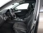 Audi A4 35 TFSI Launch Edition Business | Panoramadak | Trekhaak | Sportstoelen | Virtual Cockpit | Carplay | 19'' | Full LED | Climate control | Parkeerhulp | Cruise control