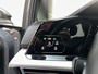 Volkswagen Golf 1.0 eTSI DSG Life Virtual Cockpit Parkeersensoren Navigatie DAB+