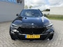 BMW X5 xDrive40i High Executive M Sport Panoramadak Harman-Kardon Trekhaak M Sport Zetels 22 Inch Lichtmetalen velgen