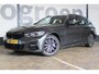 BMW 3-Serie Touring 330e Business Edition Plus Adaptieve cruise control | Climate control | Stoel/stuur verwarming | Zomer + winterset | Elektrisch uitklapbare trekhaak | Parkeercamera |