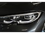 BMW 3-Serie Touring 330e Business Edition Plus Adaptieve cruise control | Climate control | Stoel/stuur verwarming | Zomer + winterset | Elektrisch uitklapbare trekhaak | Parkeercamera |