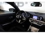 BMW 3-Serie Touring 330e Business Edition Plus Adaptieve cruise control | Climate control | Stoel/stuur verwarming | Zomer + winterset | Elektrisch uitklapbare trekhaak | Parkeercamera |