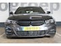 BMW 3-Serie Touring 330e Business Edition Plus Adaptieve cruise control | Climate control | Stoel/stuur verwarming | Zomer + winterset | Elektrisch uitklapbare trekhaak | Parkeercamera |