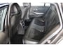 BMW 3-Serie Touring 330e Business Edition Plus Adaptieve cruise control | Climate control | Stoel/stuur verwarming | Zomer + winterset | Elektrisch uitklapbare trekhaak | Parkeercamera |