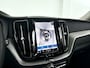Volvo XC60 T6 Plug-in hybrid AWD Plus Dark | Panoramadak | 360° camera | Stoel- en Stuurverwarming | Trekhaak
