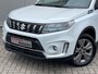 Suzuki Vitara 1.4 Boosterjet Select Smart Hybrid Automaat Navigatie, Climate Control, Adaptive Cruise Control, Dodehoek Detectie, 17"Lm, Achteruitrijcamera
