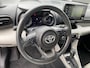 Toyota Yaris 1.5 Hybrid Launch Edition Lederen bekleding, Dodehoekdetectie, HUD, navigatie Apple Carplay/Android Auto, achteruitrij camera, keyless, stoelverwarming, cruise control adaptief