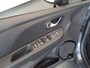 Renault Clio Estate 0.9 TCe Intens Navigatie, Achteruitrijcamera, Clima controle, Cruise controle,  Lm velgen 16'',Elek ramen V/A, Xenon, Pdc, Deels leder/sportstoelen, Full options!! Bovag afleverpakket 695,-