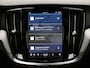 Volvo V60 T6 350pk AWD Plus Dark / Panorama dak / Contour stoelen / Camera rondom / Harman en Kardon audio / Trekhaak /