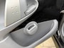 Peugeot 107 XS 1.0-12V 68 pk - 5drs - airco - radio cd - nette auto!