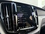 Volvo XC60 T8 Plug-in hybrid AWD Plus Black Edition | Adaptieve Cruise Control | Panoramadak | 360° Parkeercamera | Stoel-/Stuur-/Voorruitverwarming | Google Maps