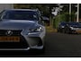 Lexus IS 300h Hybrid*Perfect Lexus Onderh.1ste Eig*Afn. Trekhaak/Half Leder/Stoelverw./Stuurverw./LED/DAB/Keyless Entry+Go/Camera/Parkeersens.V+A/18 inch LM*