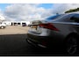 Lexus IS 300h Hybrid*Perfect Lexus Onderh.1ste Eig*Afn. Trekhaak/Half Leder/Stoelverw./Stuurverw./LED/DAB/Keyless Entry+Go/Camera/Parkeersens.V+A/18 inch LM*