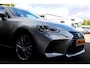 Lexus IS 300h Hybrid*Perfect Lexus Onderh.1ste Eig*Afn. Trekhaak/Half Leder/Stoelverw./Stuurverw./LED/DAB/Keyless Entry+Go/Camera/Parkeersens.V+A/18 inch LM*