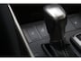 Lexus IS 300h Hybrid*Perfect Lexus Onderh.1ste Eig*Afn. Trekhaak/Half Leder/Stoelverw./Stuurverw./LED/DAB/Keyless Entry+Go/Camera/Parkeersens.V+A/18 inch LM*