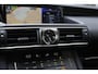 Lexus IS 300h Hybrid*Perfect Lexus Onderh.1ste Eig*Afn. Trekhaak/Half Leder/Stoelverw./Stuurverw./LED/DAB/Keyless Entry+Go/Camera/Parkeersens.V+A/18 inch LM*