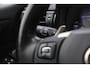 Lexus IS 300h Hybrid*Perfect Lexus Onderh.1ste Eig*Afn. Trekhaak/Half Leder/Stoelverw./Stuurverw./LED/DAB/Keyless Entry+Go/Camera/Parkeersens.V+A/18 inch LM*