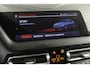 BMW 1-Serie 118i High Executive | Automaat | Sport Line | Shadow Line | Connected Package Professional | Lichtmetalen Velgen 18" | Stoelverwarming | Audio Media Pack