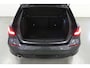 BMW 1-Serie 118i High Executive | Automaat | Sport Line | Shadow Line | Connected Package Professional | Lichtmetalen Velgen 18" | Stoelverwarming | Audio Media Pack
