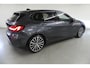 BMW 1-Serie 118i High Executive | Automaat | Sport Line | Shadow Line | Connected Package Professional | Lichtmetalen Velgen 18" | Stoelverwarming | Audio Media Pack