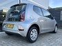 Volkswagen Up! 1.0 BMT high up! 50% Deal 3.225,- ACTIE Stoelverwarming / Airco / Telefoon