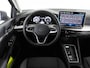Volkswagen Golf 1.5 eTSI 150 PK DSG Life Edition | LED | Navigatie via Smartphone | Climate Control |